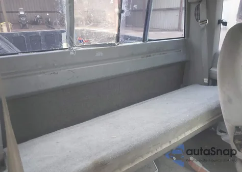 1994 Chevrolet Gmt-400 C1500 из США, поврежденный, VIN 2GCEC19K8R1174746